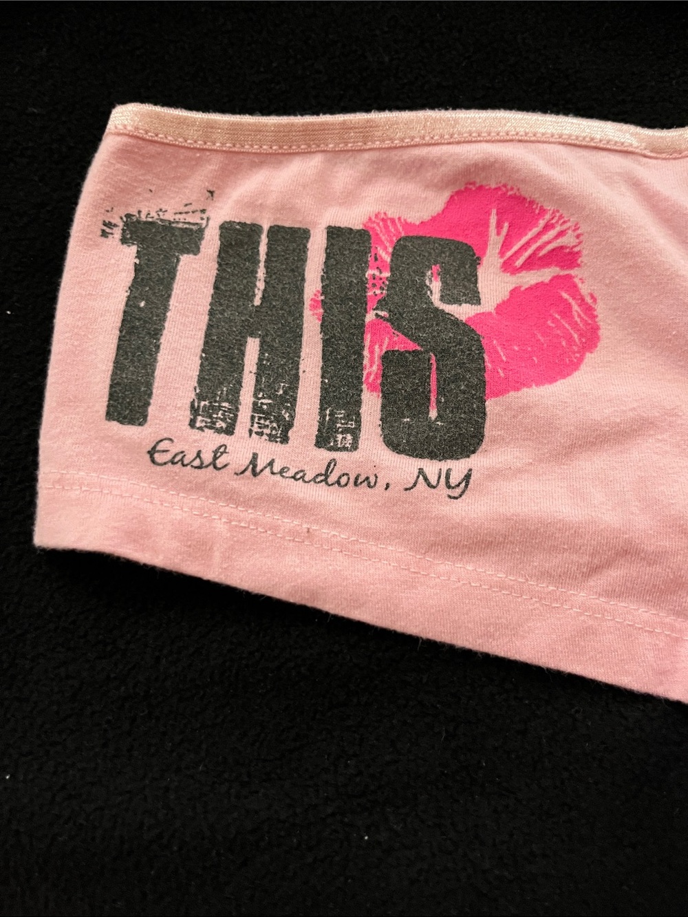 Hooters Light Pink Cami and Hipster pajama Set with Kiss Print - Picture 5 of 7
